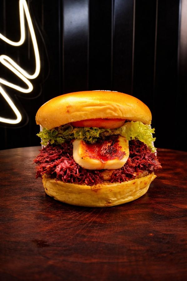 Hambúrguer Maria Bonita