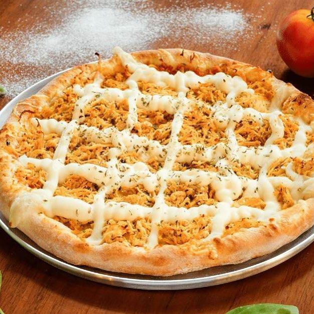 Pizza Tradicional Frango com Catupiry (Média)