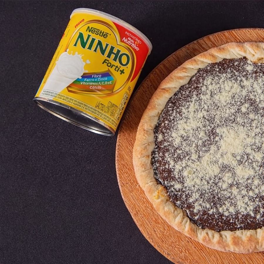 Pizza Doce Ninho (Grande)