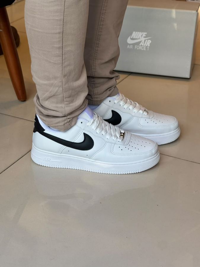 Tênis AirForce Branco/Preto